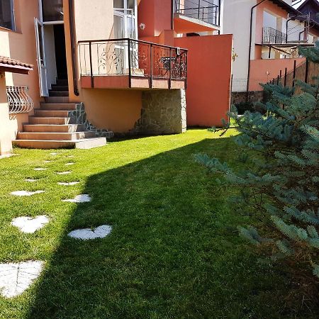 Classic Apartment Braşov Exterior foto