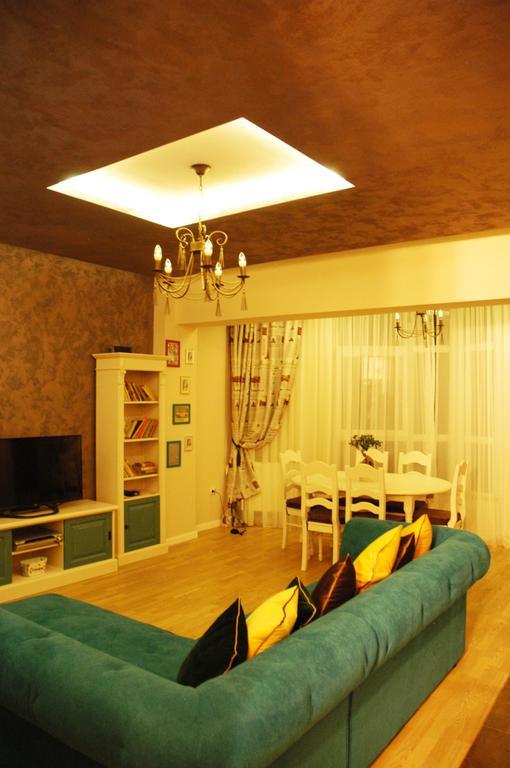 Classic Apartment Braşov Exterior foto