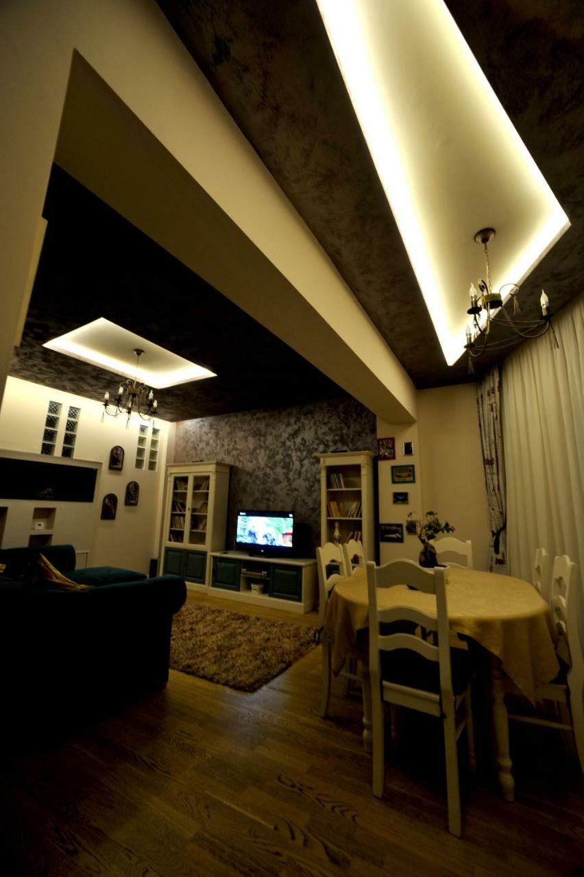 Classic Apartment Braşov Exterior foto